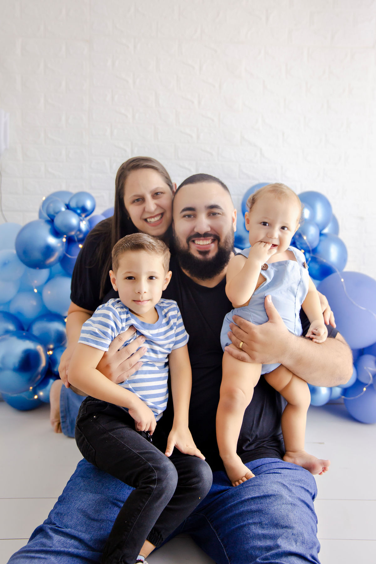 ensaio-um-ano-em-estúdio-smash-the-cake-itaquera-fotos-bebe-um-ano-aniversario-um-aninho-festainfantil