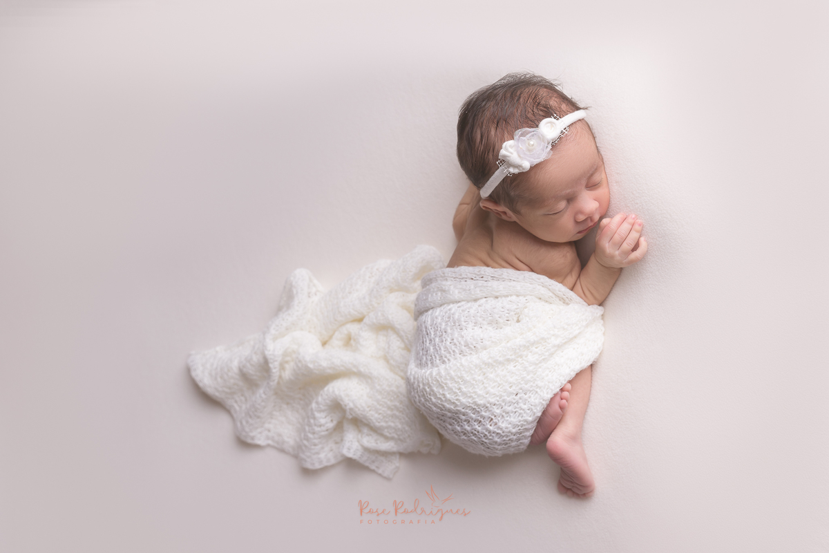 ensaio-newborn-book-recém-nascido-sp-em-casa-newborn-menina-zona-leste