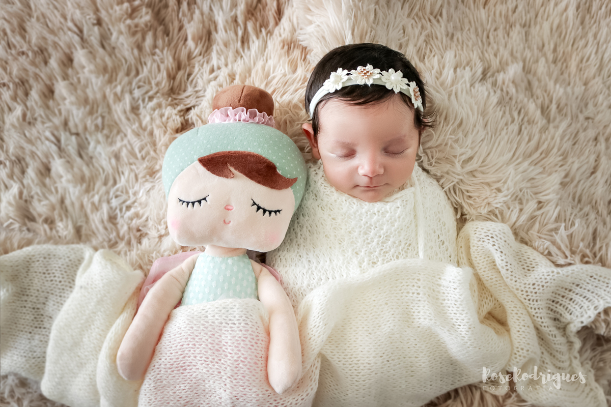 ensaio-newborn-morumbi-em-casa-book-recém-nascido-sp-princesas-disney