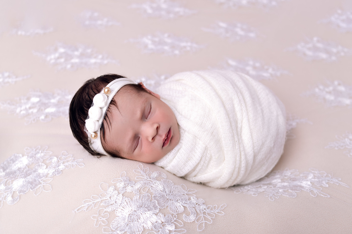 ensaio-newborn-sp-zona-leste-em-casa-book-recém-nascido-menina