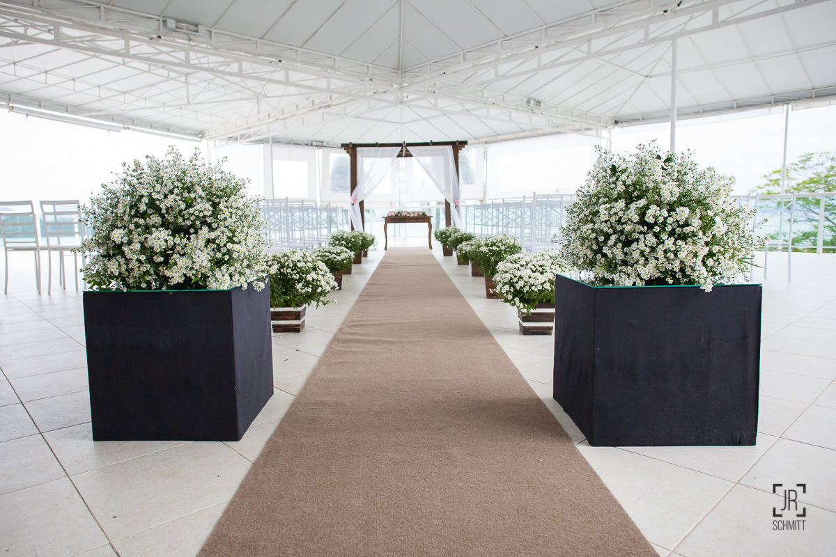 cerimônia de casamento no Terraço Cacupé