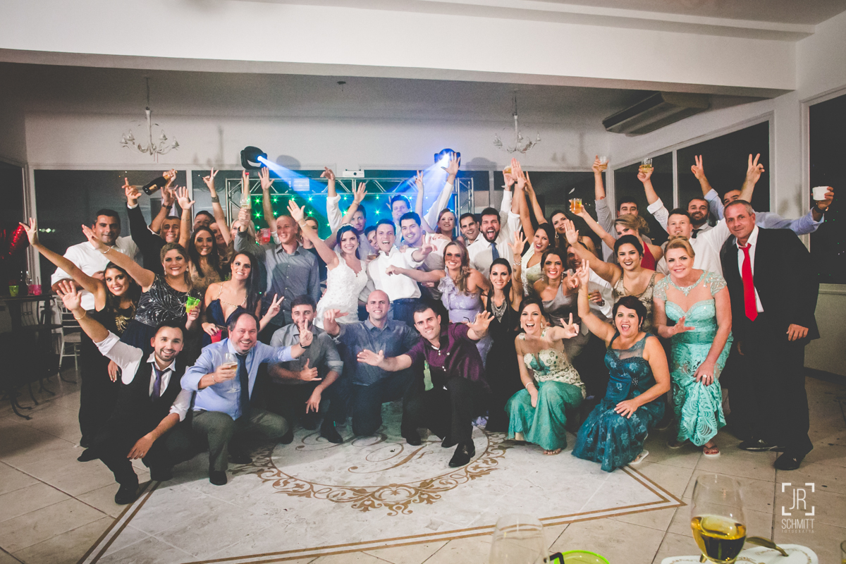 galera no casamento
