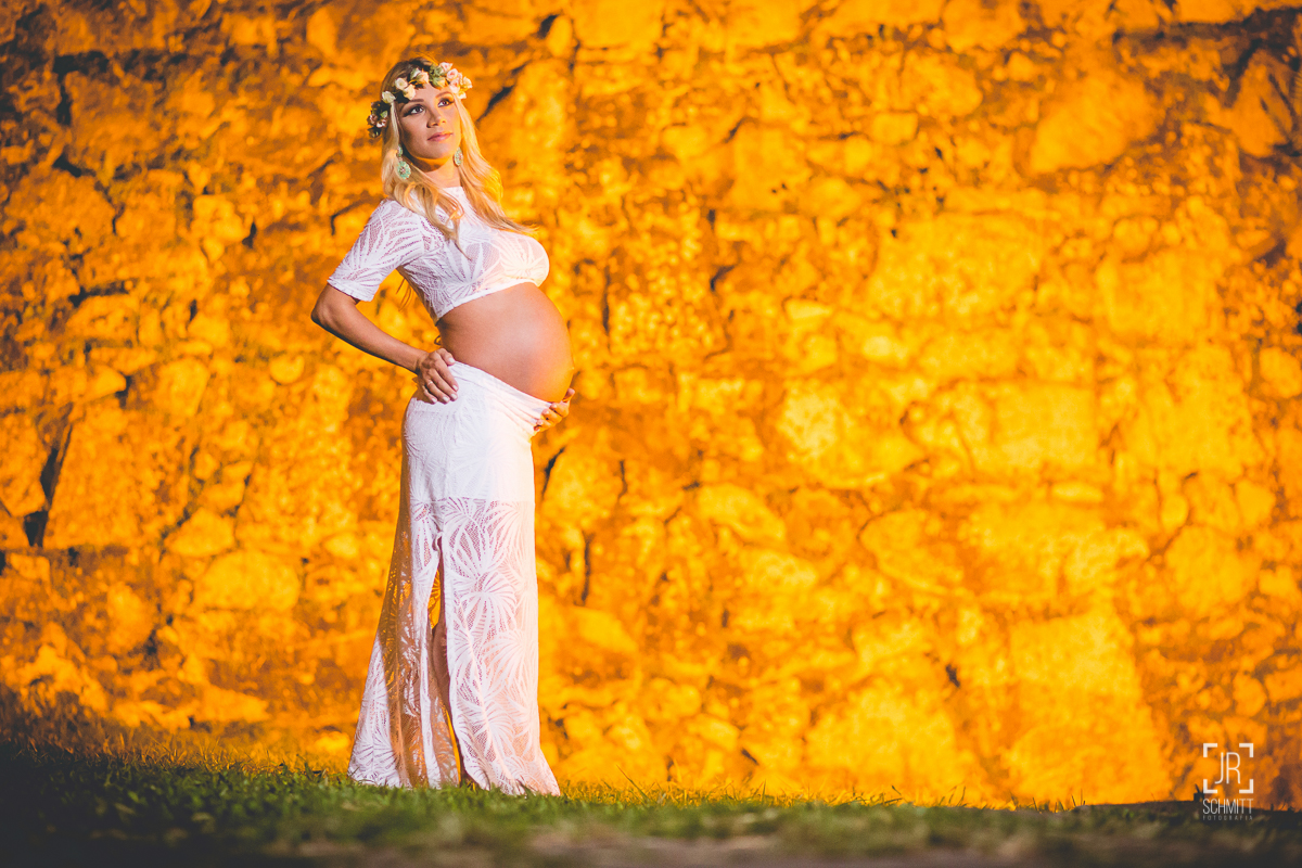 gestante na praia do forte