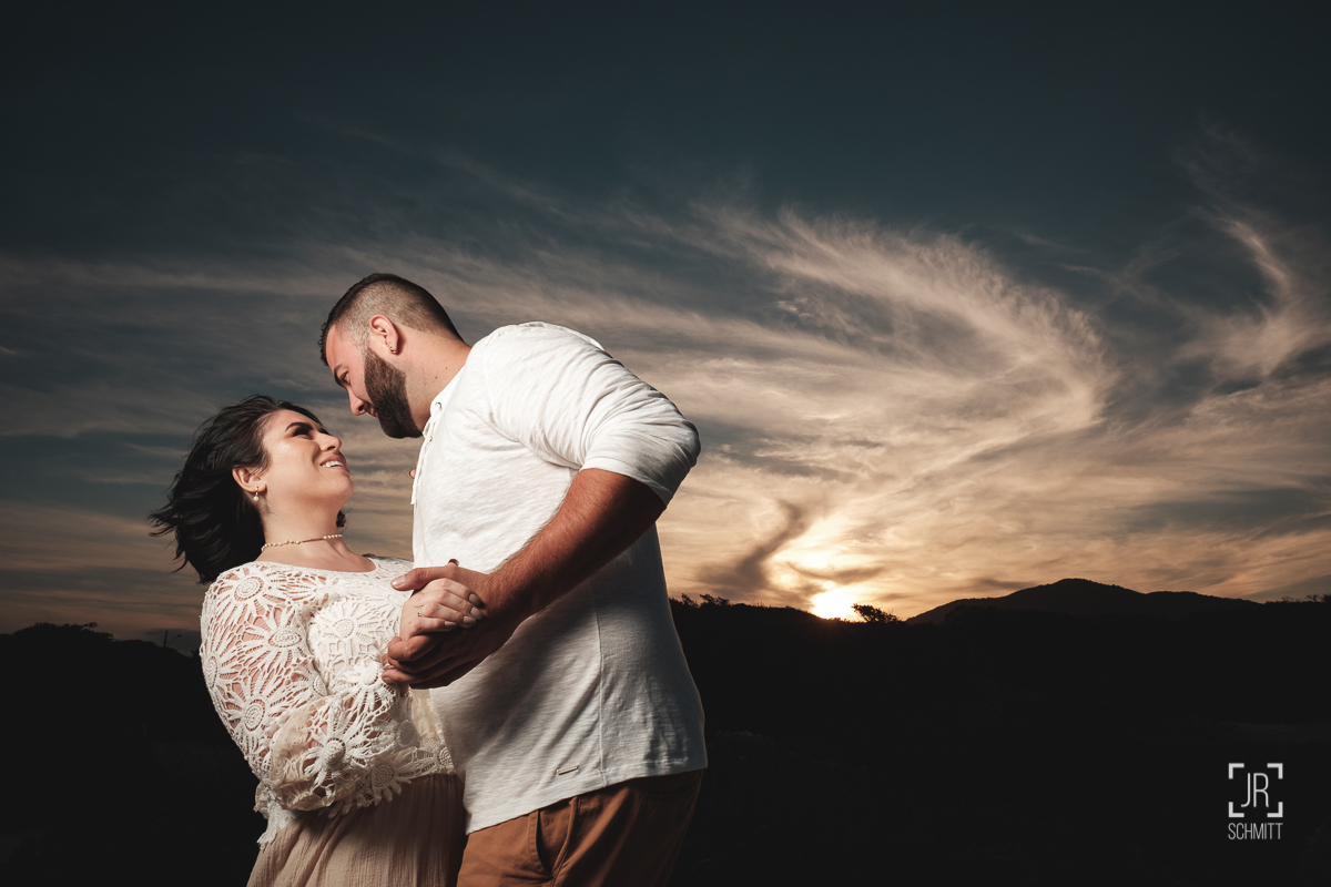fotografia com flash no pôr do sol