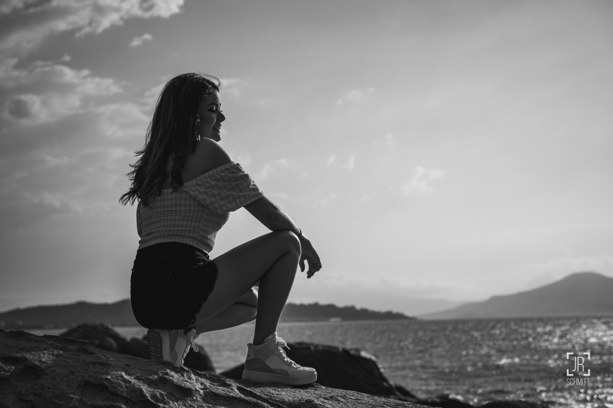 menina 15 anos nas pedras