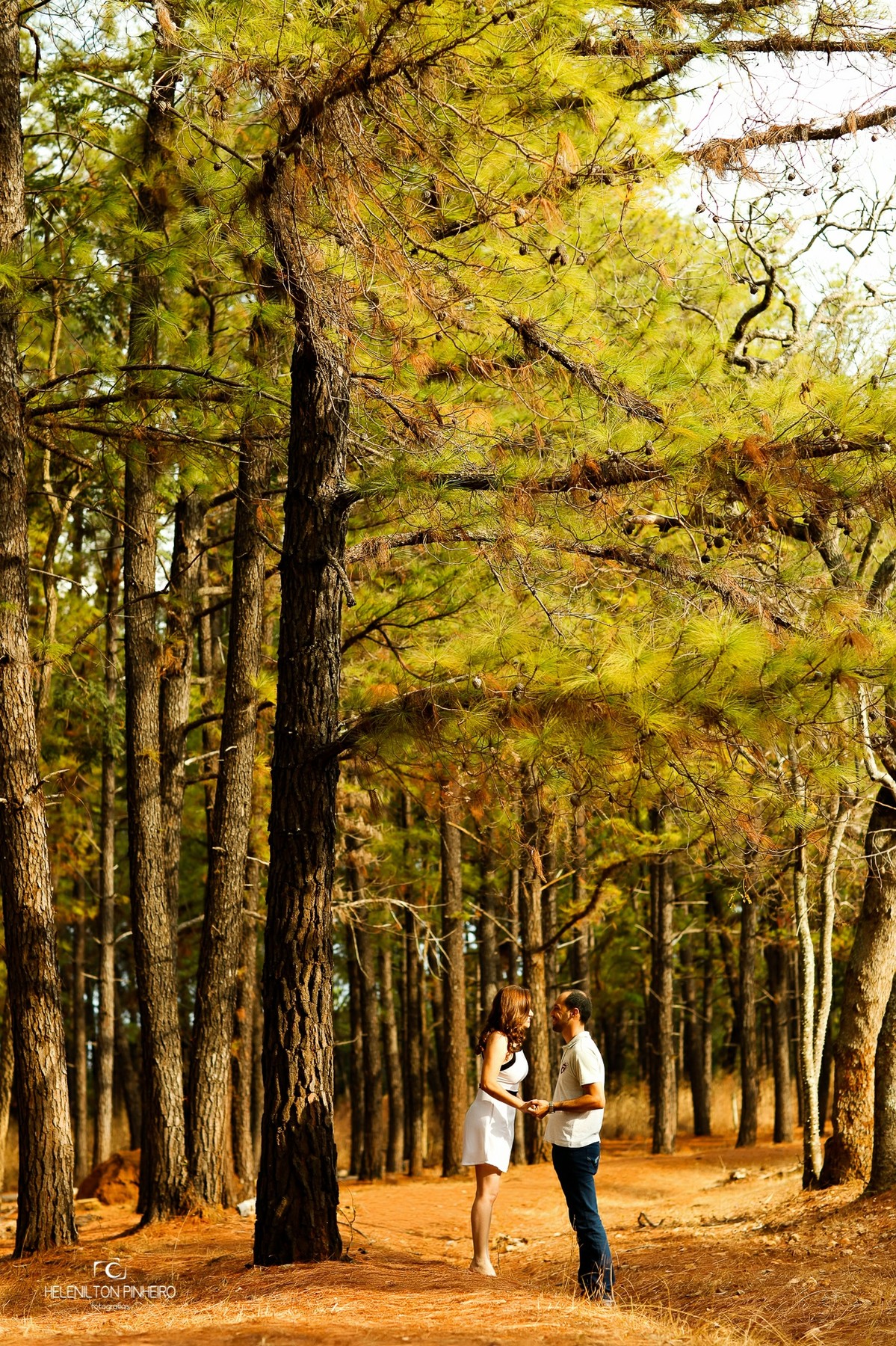 pre casamento em sete lagoas lais e leandro helenilton pinheiro fotografo de casamento