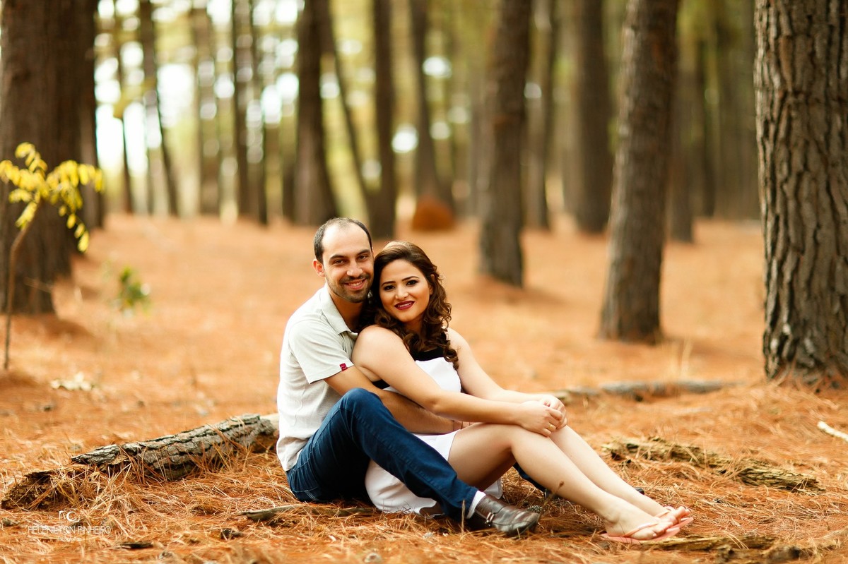 pre casamento em sete lagoas lais e leandro helenilton pinheiro fotografo de casamento
