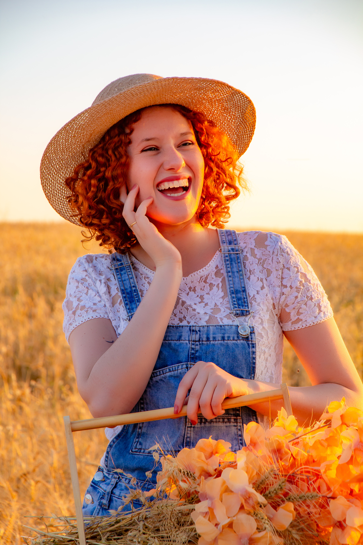 ensaio externo feito em uma plantação de trigo que fica na divisa de Sorocaba com salto de Pirapora