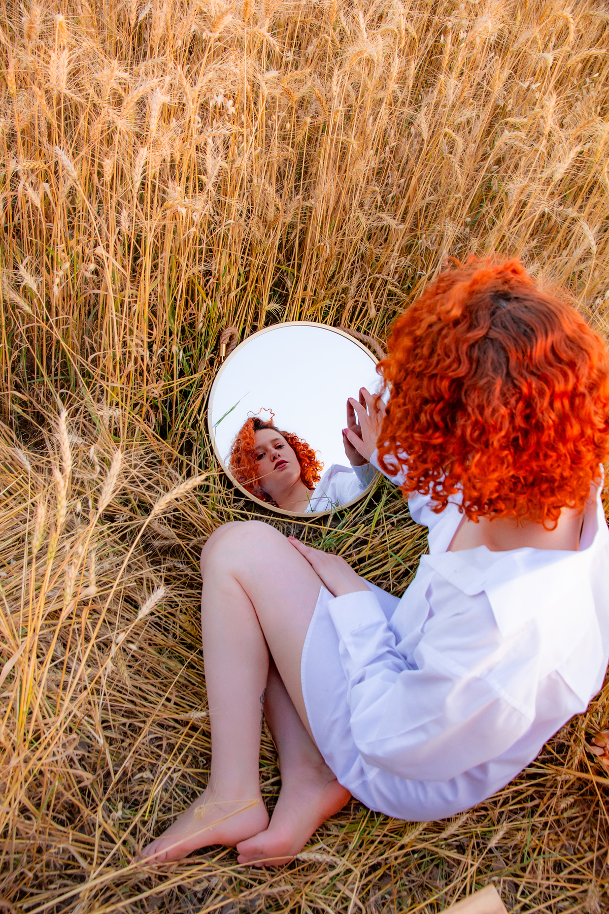 ensaio externo feito em uma plantação de trigo que fica na divisa de Sorocaba com salto de Pirapora