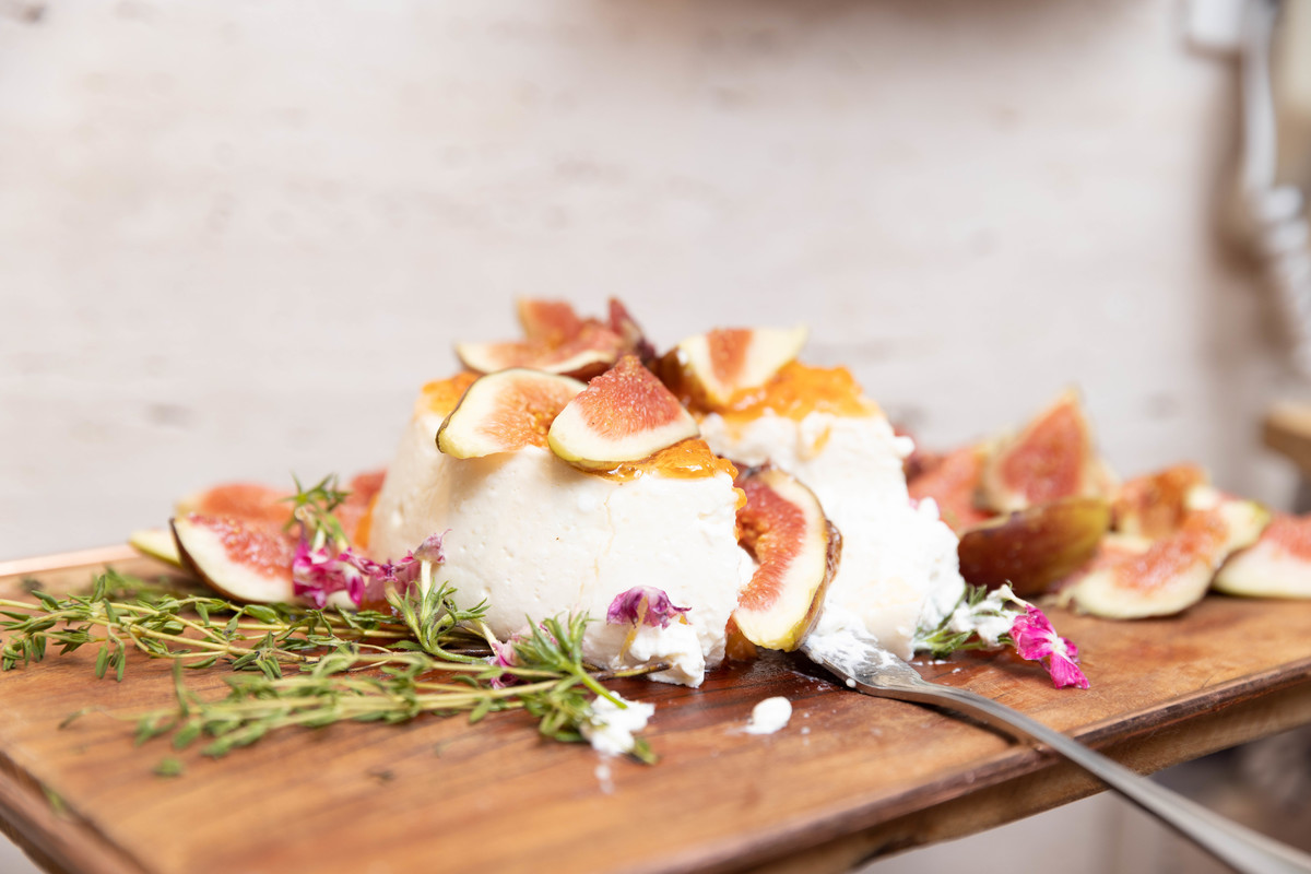 mesa de frios tema safari sofisticada