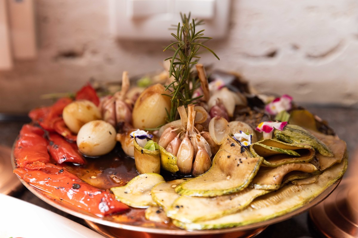 mesa de frios tema safari alho salmao