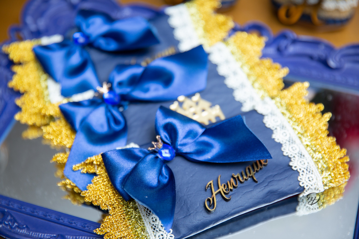 Carteira de kit kat decoração no tema reinado