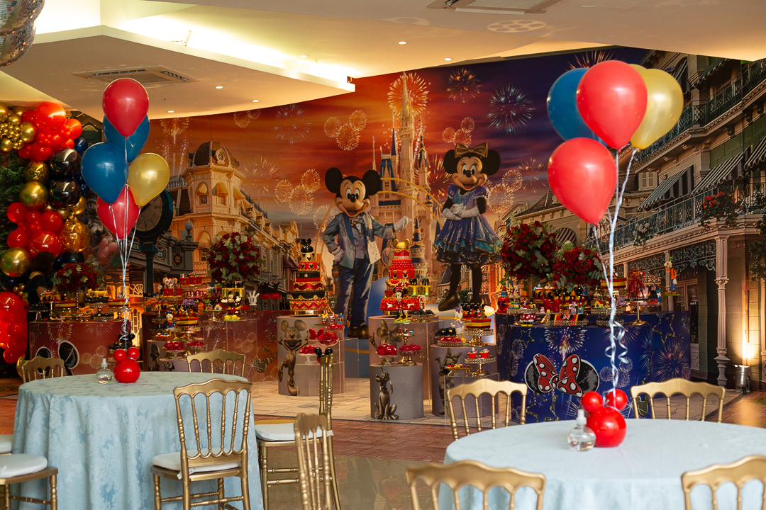 Mesas e decoração - festa de aniversário tema da Disney