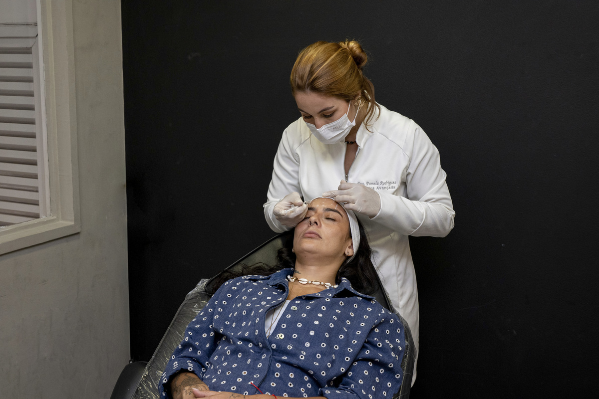 Ensaio corporativo Pâmela Rodrigues