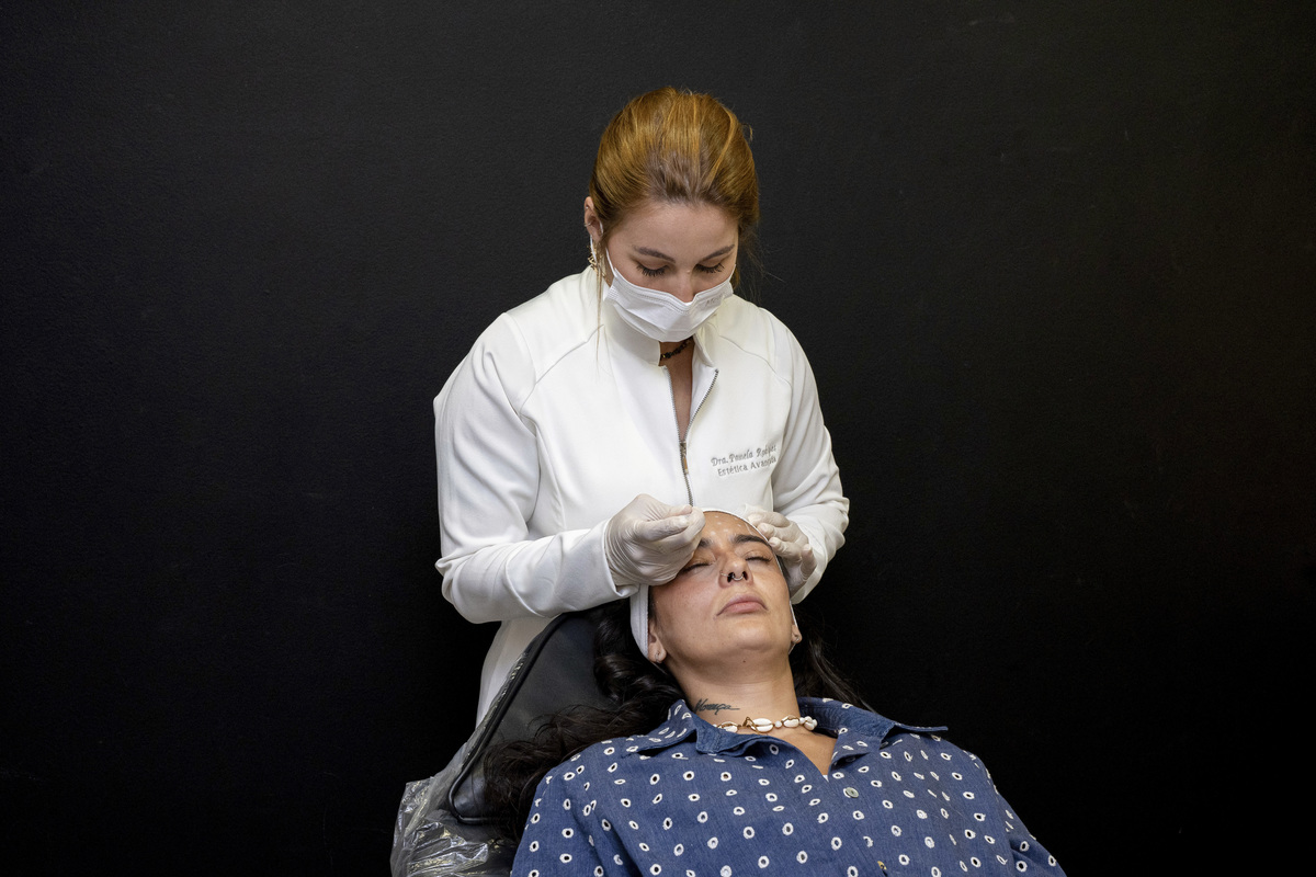 Ensaio corporativo Pâmela Rodrigues