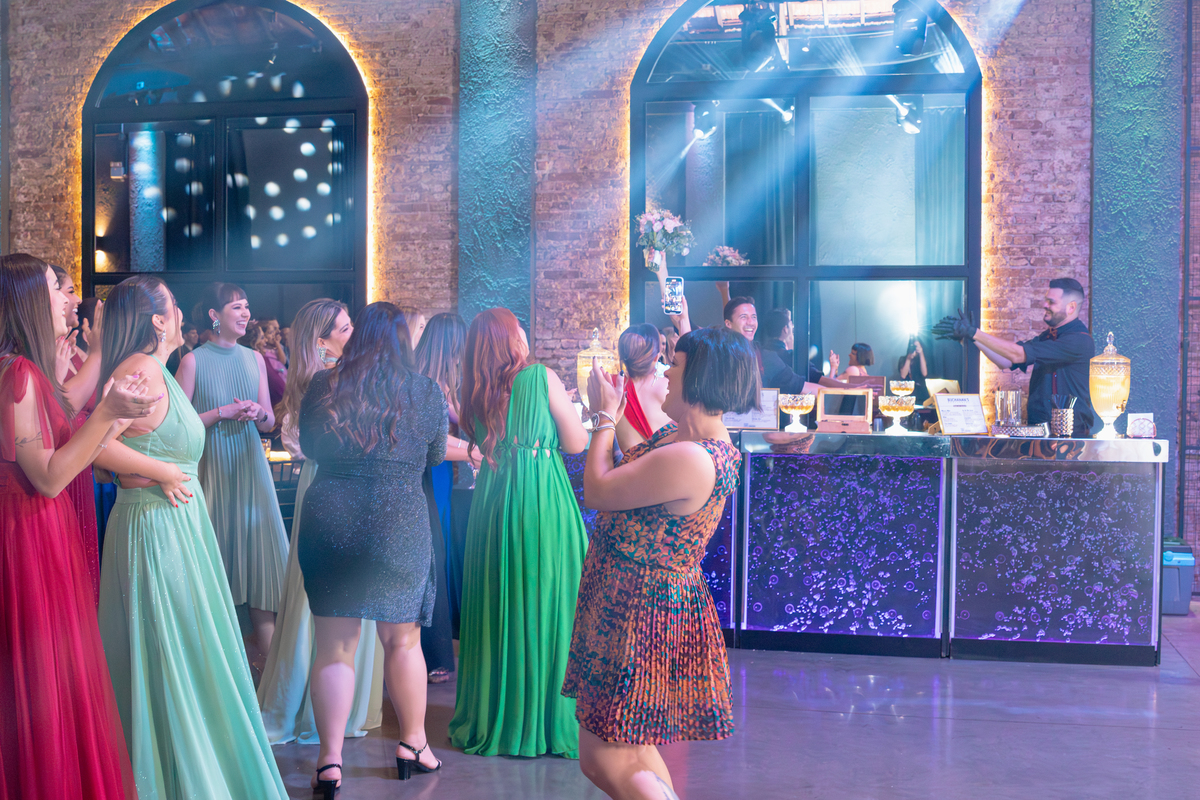 Vídeo casamento video maker e fotografo Apucarana - Mauá da Serra - Faxinal - Cambira -Jandaia  do sul - Arapongas