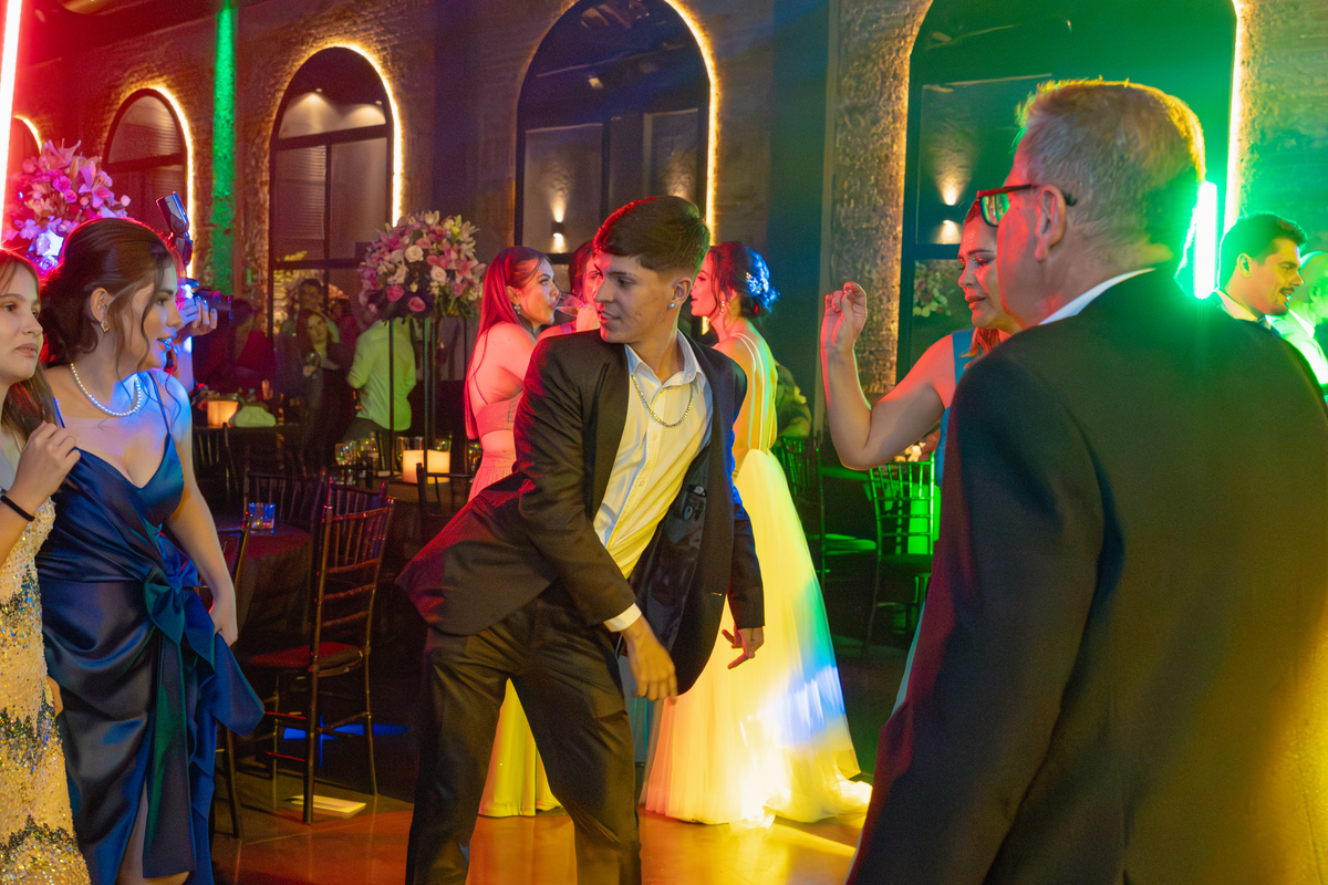 Vídeo casamento video maker e fotografo Apucarana - Mauá da Serra - Faxinal - Cambira -Jandaia  do sul - Arapongas