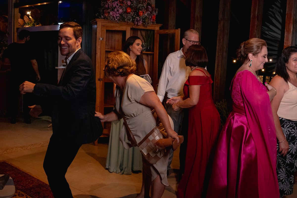 Vídeo casamento video maker e fotografo Apucarana - Mauá da Serra - Faxinal - Cambira -Jandaia  do sul - Arapongas