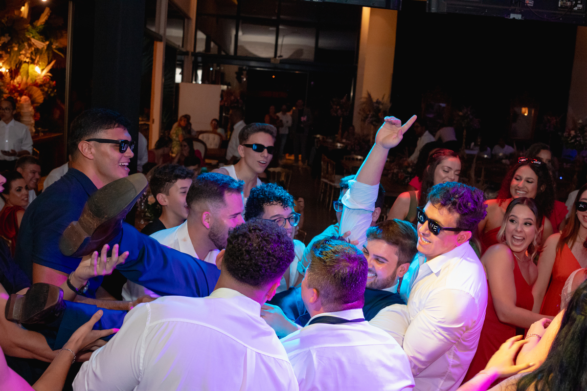 Vídeo casamento video maker e fotografo Apucarana - Mauá da Serra - Faxinal - Cambira -Jandaia  do sul - ArapongasVídeo casamento video maker e fotografo Apucarana - Mauá da Serra - Faxinal - Cambira -Jandaia  do sul - Arapongas