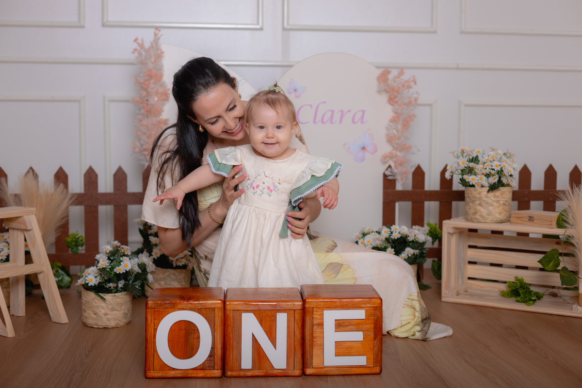 smash the cake - meu primeiro ano - aniversário infantil em studio - 1 aninho - fotografo maua da sera - apucarana - marilandia do sul - California - PAraná - 