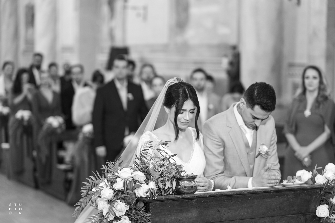 Igreja Católica - Pieve dei Santi Leonardo e Cristoforo a Monticchiello - Itália