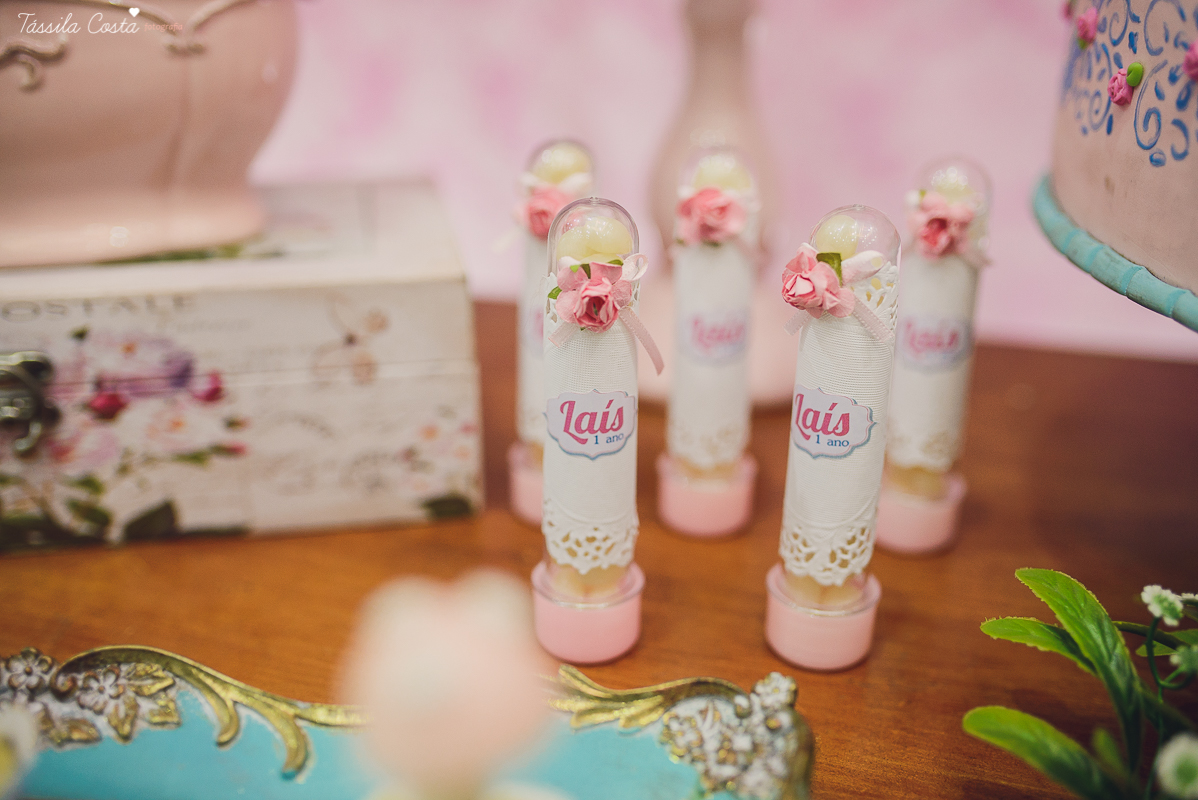 festa que toda mãe sonha, aniversário de 1 ano da filha Laís, no cerimonial Zueira Festas, na Praia da Costa, Tássila Costa fotografia, decoração de Muita Farra, promoção de fotos de aniversár