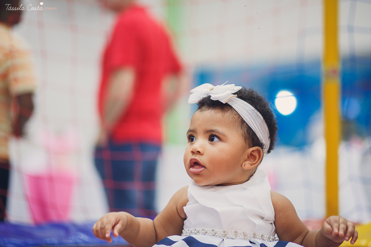 festa que toda mãe sonha, aniversário de 1 ano da filha Laís, no cerimonial Zueira Festas, na Praia da Costa, Tássila Costa fotografia, decoração de Muita Farra, promoção de fotos de aniversár