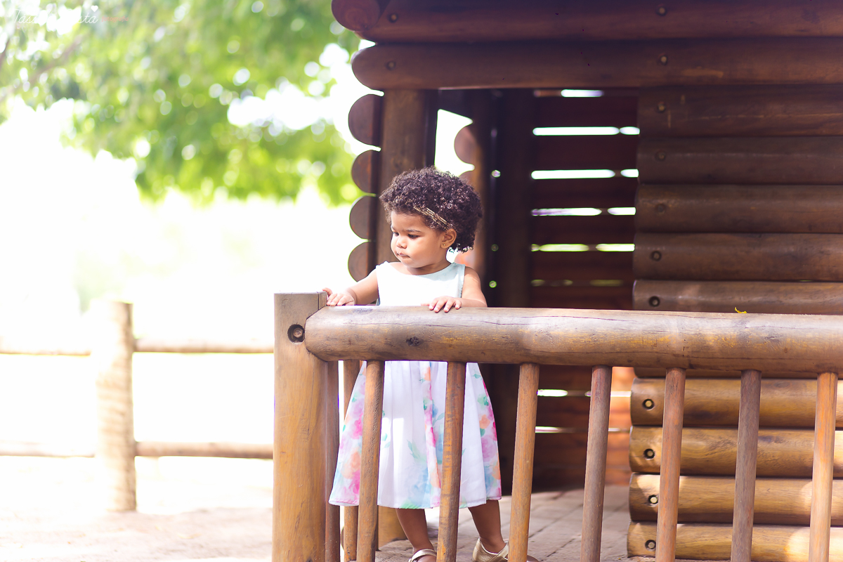 ensaio família, realizado no Parque Botânico da Vale, que fica em Vitória - ES, próximo a praia de Camburi, fotografia externa, fotos externas by Tássila Costa