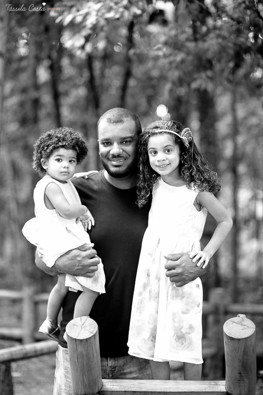 ensaio família, realizado no Parque Botânico da Vale, que fica em Vitória - ES, próximo a praia de Camburi, fotografia externa, fotos externas by Tássila Costa