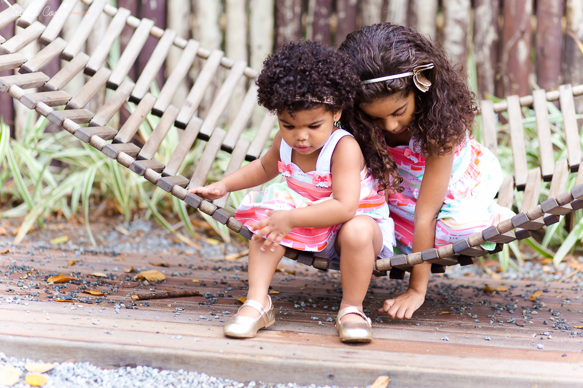 ensaio família, realizado no Parque Botânico da Vale, que fica em Vitória - ES, próximo a praia de Camburi, fotografia externa, fotos externas by Tássila Costa