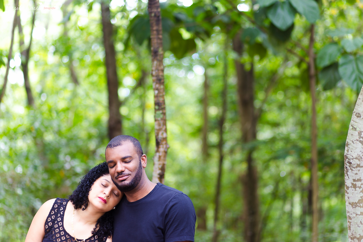 ensaio família, realizado no Parque Botânico da Vale, que fica em Vitória - ES, próximo a praia de Camburi, fotografia externa, fotos externas by Tássila Costa