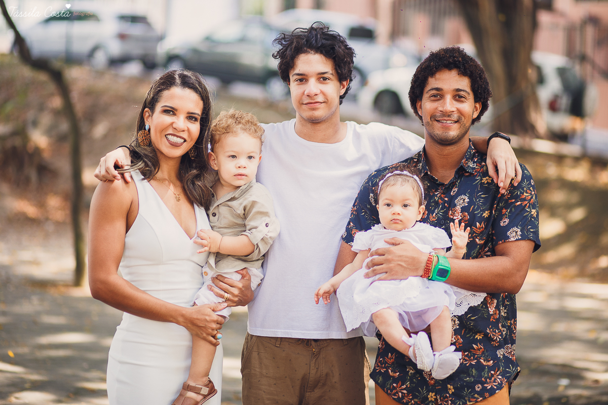 madrinha ama, look de madrinha, fotos inesquecíveis e lindas do batizado, afilhada, maquiagem para batizado, vestido para batizado lindo, decoração para almoço de batizado