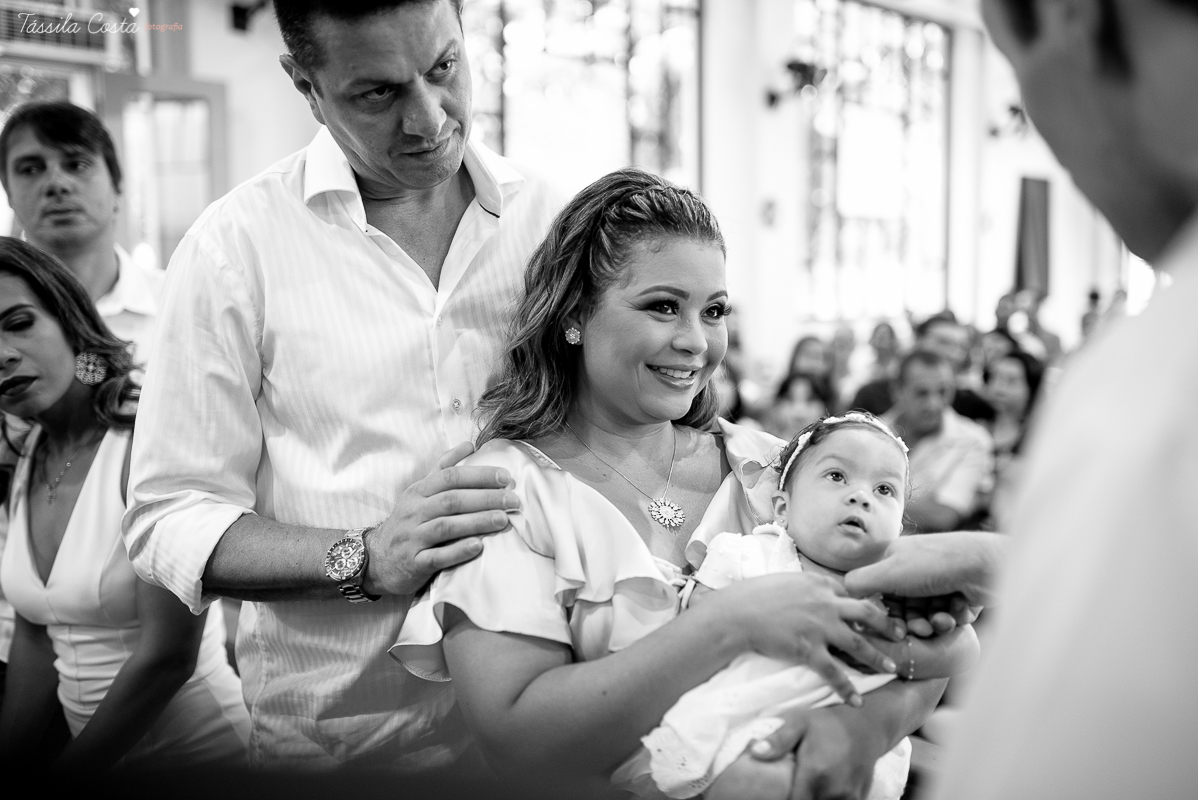 madrinha ama, look de madrinha, fotos inesquecíveis e lindas do batizado, afilhada, maquiagem para batizado, vestido para batizado lindo, decoração para almoço de batizado