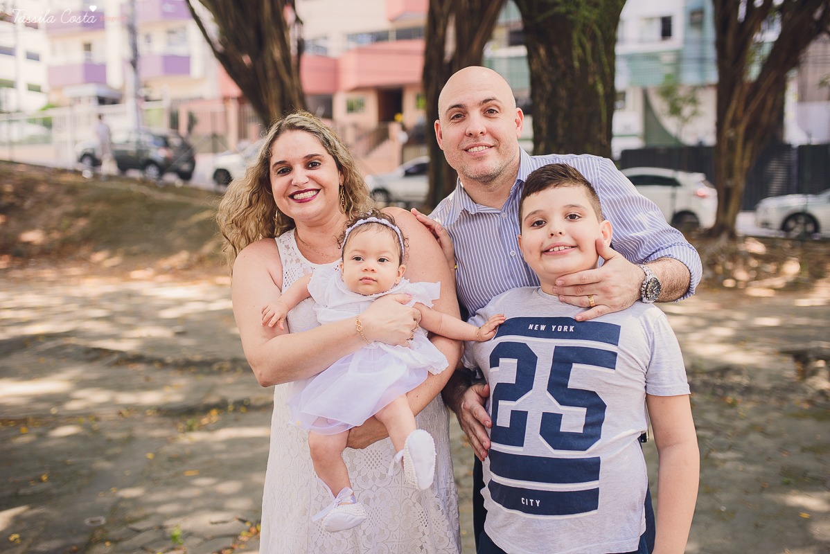 madrinha ama, look de madrinha, fotos inesquecíveis e lindas do batizado, afilhada, maquiagem para batizado, vestido para batizado lindo, decoração para almoço de batizado