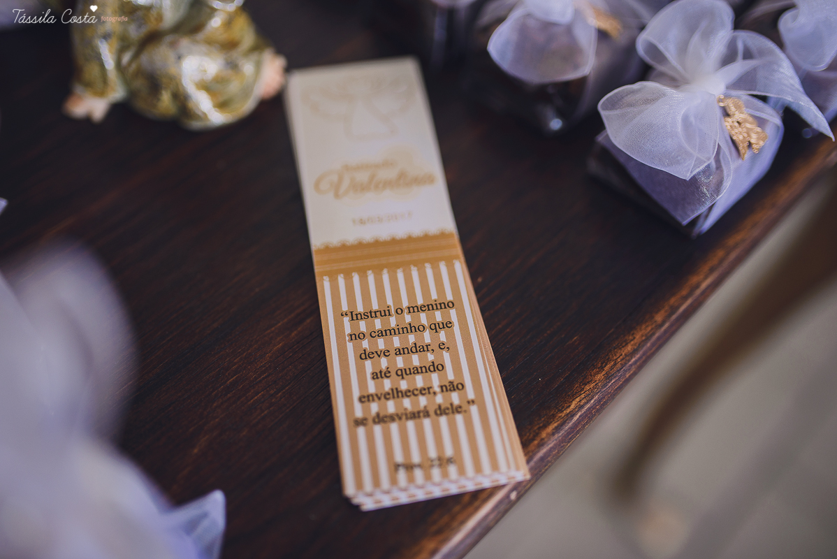 madrinha ama, look de madrinha, fotos inesquecíveis e lindas do batizado, afilhada, maquiagem para batizado, vestido para batizado lindo, decoração para almoço de batizado