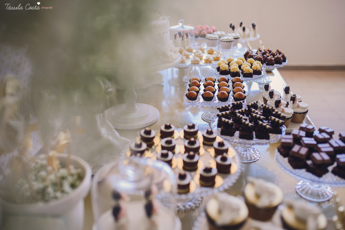 madrinha ama, look de madrinha, fotos inesquecíveis e lindas do batizado, afilhada, maquiagem para batizado, vestido para batizado lindo, decoração para almoço de batizado