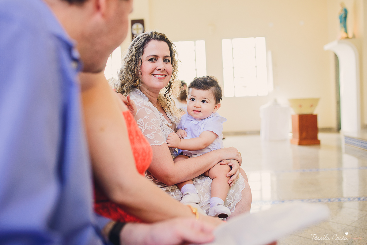 batizado do bernardo, batizado, batismo, batizado em vila velha, igreja de santa luzia, batizado na igreja de santa luzia, praia do ribeiro, praia da costa, fotos na praia da costa, tassila fotografia, tassila costa, fotos lindas, batizando, dinda ama, fo