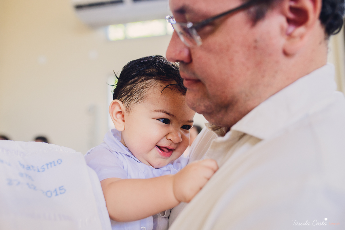 batizado do bernardo, batizado, batismo, batizado em vila velha, igreja de santa luzia, batizado na igreja de santa luzia, praia do ribeiro, praia da costa, fotos na praia da costa, tassila fotografia, tassila costa, fotos lindas, batizando, dinda ama, fo
