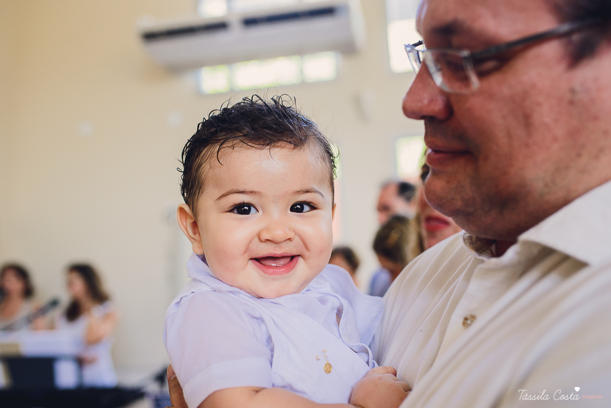 batizado do bernardo, batizado, batismo, batizado em vila velha, igreja de santa luzia, batizado na igreja de santa luzia, praia do ribeiro, praia da costa, fotos na praia da costa, tassila fotografia, tassila costa, fotos lindas, batizando, dinda ama, fo