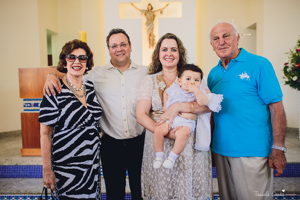 batizado do bernardo, batizado, batismo, batizado em vila velha, igreja de santa luzia, batizado na igreja de santa luzia, praia do ribeiro, praia da costa, fotos na praia da costa, tassila fotografia, tassila costa, fotos lindas, batizando, dinda ama, fo