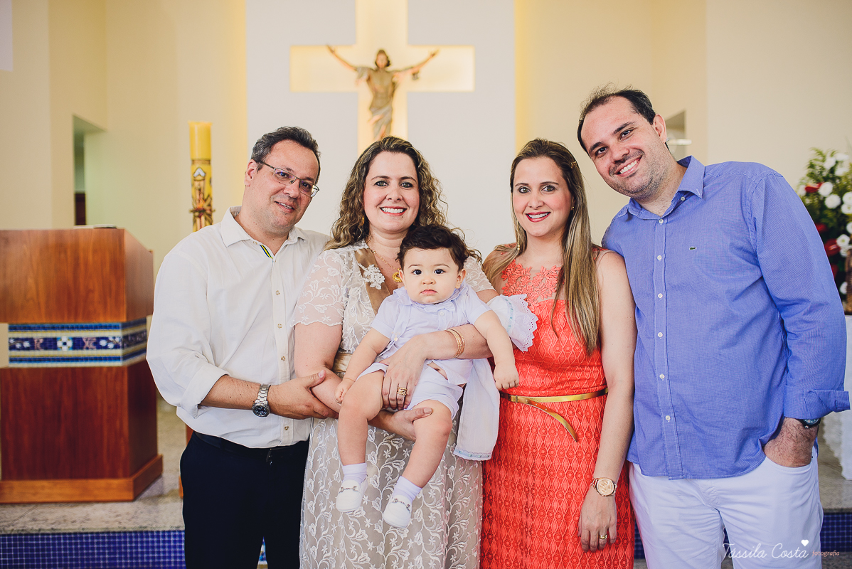 batizado do bernardo, batizado, batismo, batizado em vila velha, igreja de santa luzia, batizado na igreja de santa luzia, praia do ribeiro, praia da costa, fotos na praia da costa, tassila fotografia, tassila costa, fotos lindas, batizando, dinda ama, fo