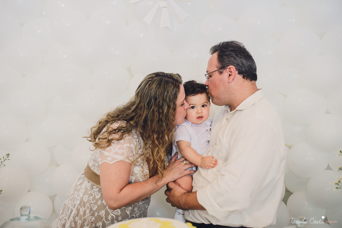 batizado do bernardo, batizado, batismo, batizado em vila velha, igreja de santa luzia, batizado na igreja de santa luzia, praia do ribeiro, praia da costa, fotos na praia da costa, tassila fotografia, tassila costa, fotos lindas, batizando, dinda ama, fo