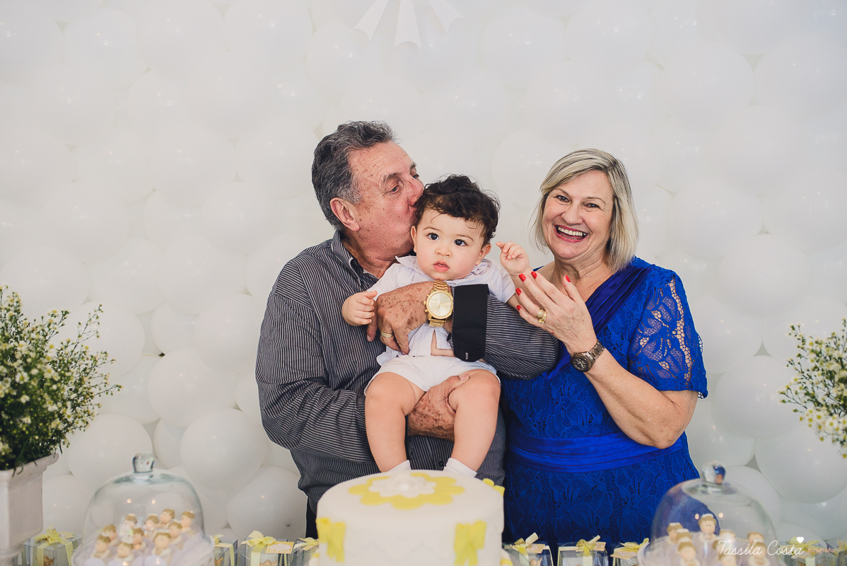 batizado do bernardo, batizado, batismo, batizado em vila velha, igreja de santa luzia, batizado na igreja de santa luzia, praia do ribeiro, praia da costa, fotos na praia da costa, tassila fotografia, tassila costa, fotos lindas, batizando, dinda ama, fo