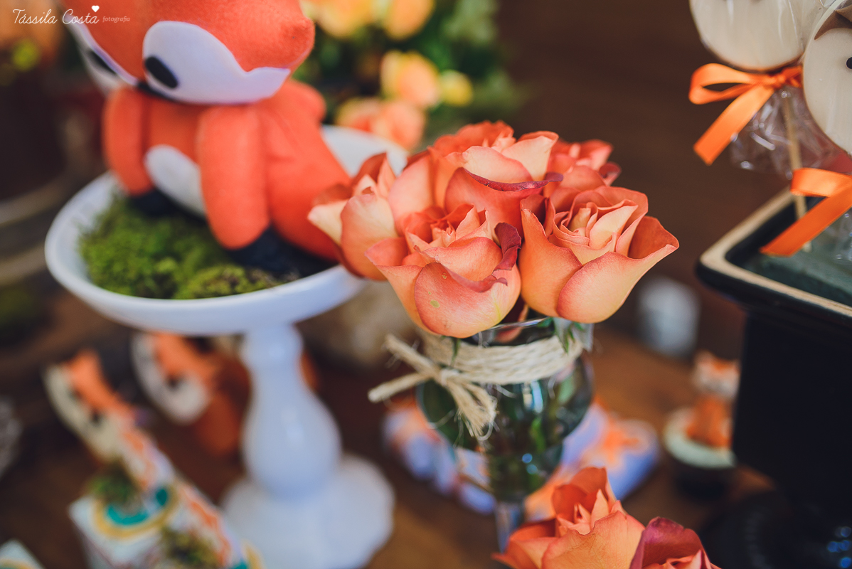 chá de bebê super diferente, festa no tema raposa, festa intimista e linda, chá de bebê de menino, decoração de chá de bebê super diferente