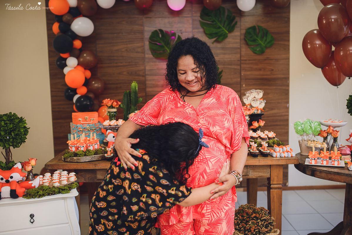 mamãe de 2, menina e menino, família aumentando, promovida a irmã mais velha, fotografia de chá de bebê, fotografia na Serra ES, fotos para vida