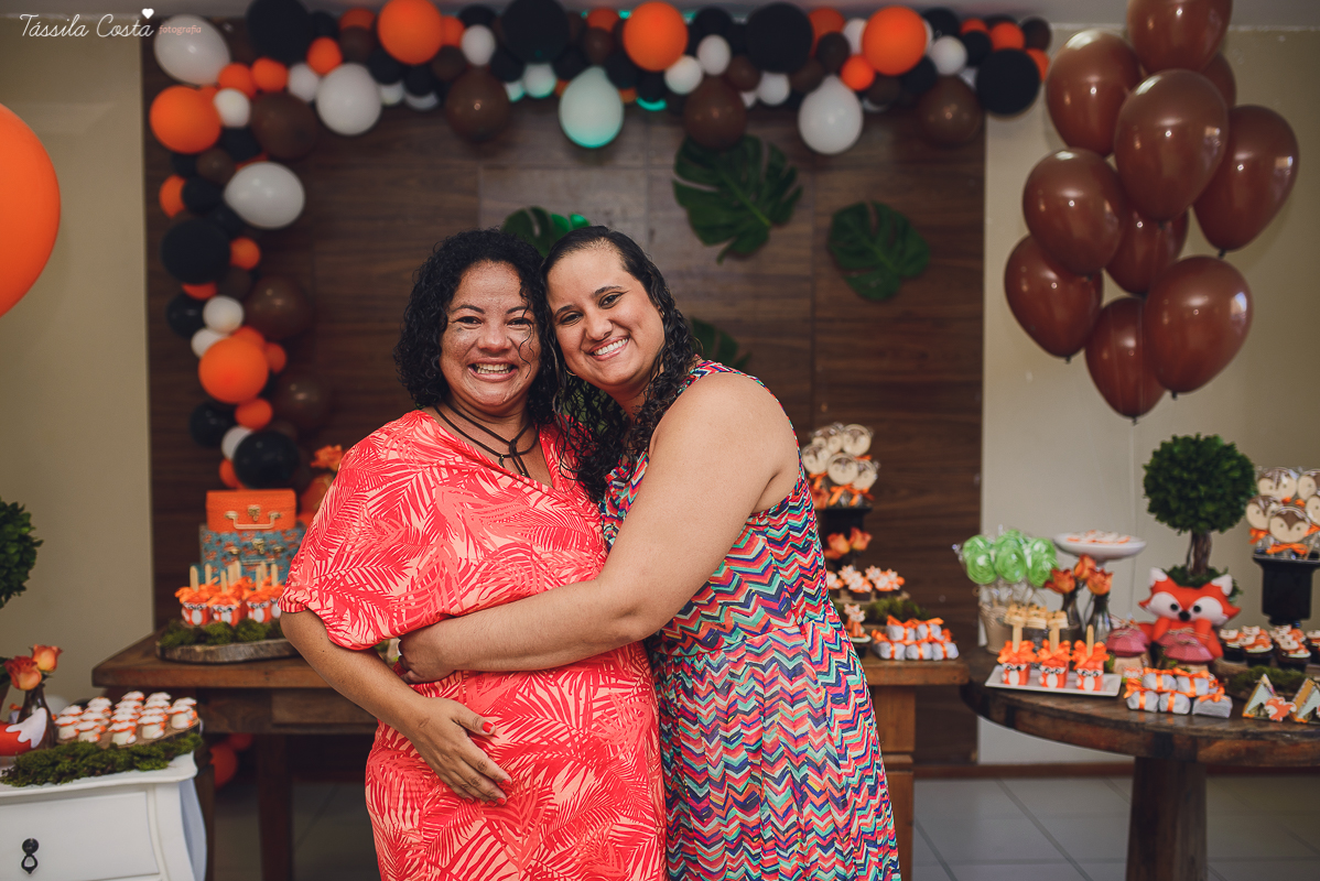 mamãe de 2, menina e menino, família aumentando, promovida a irmã mais velha, fotografia de chá de bebê, fotografia na Serra ES, fotos para vida