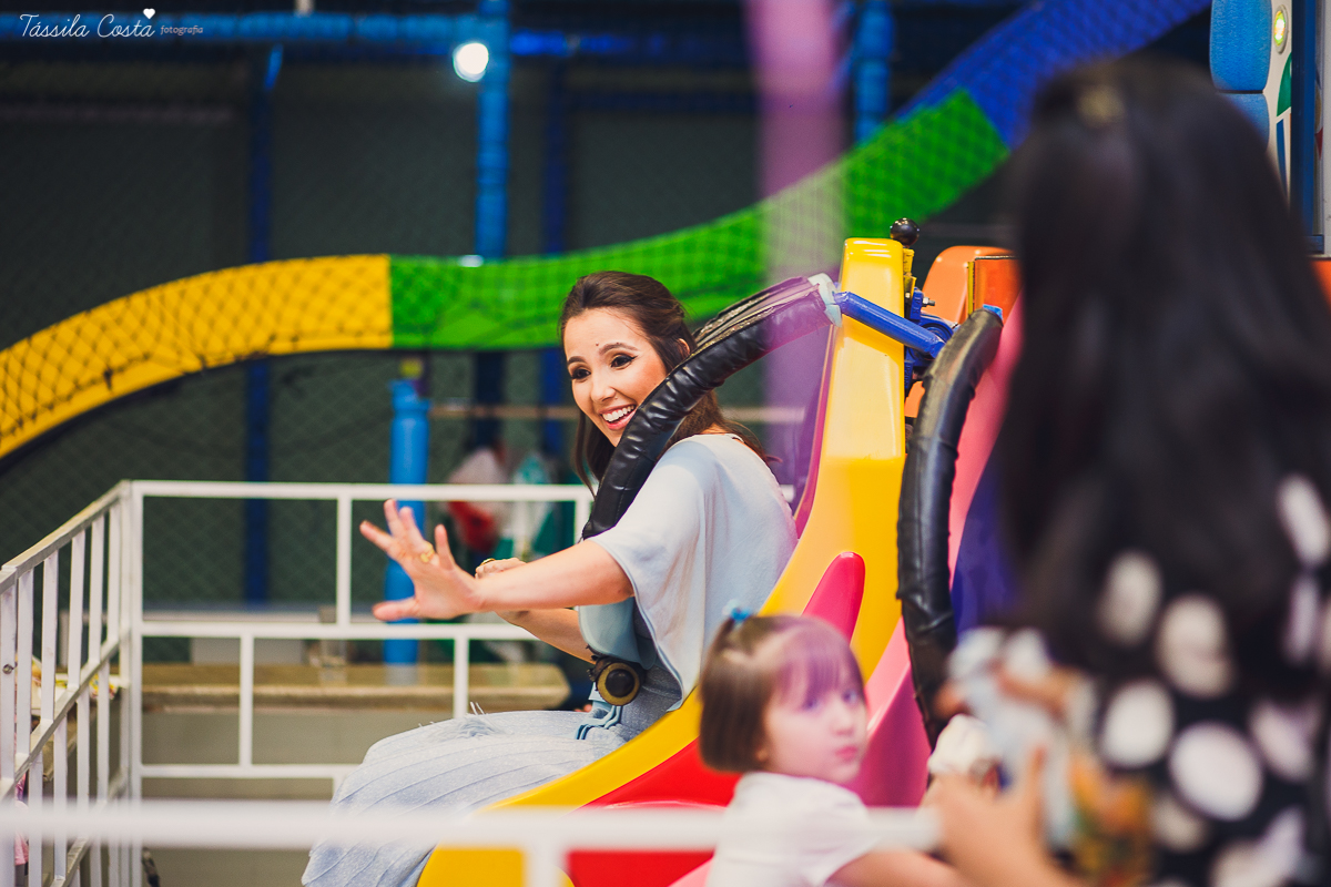 festa de menina, tema super diferente, em Vitória ES, mamãe super festeira, 02 anos, Catarina, aniversário no cerimonial Tironi Bambini, Tássila Costa Fotografia