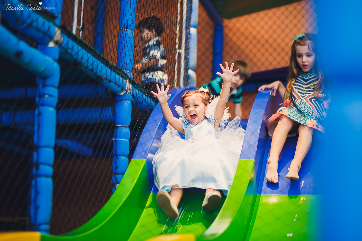 festa de menina, tema super diferente, em Vitória ES, mamãe super festeira, 02 anos, Catarina, aniversário no cerimonial Tironi Bambini, Tássila Costa Fotografia