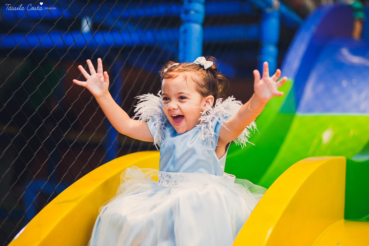 festa de menina, tema super diferente, em Vitória ES, mamãe super festeira, 02 anos, Catarina, aniversário no cerimonial Tironi Bambini, Tássila Costa Fotografia