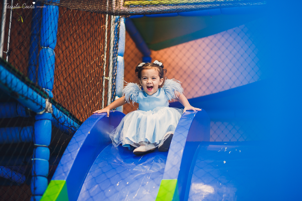 festa de menina, tema super diferente, em Vitória ES, mamãe super festeira, 02 anos, Catarina, aniversário no cerimonial Tironi Bambini, Tássila Costa Fotografia